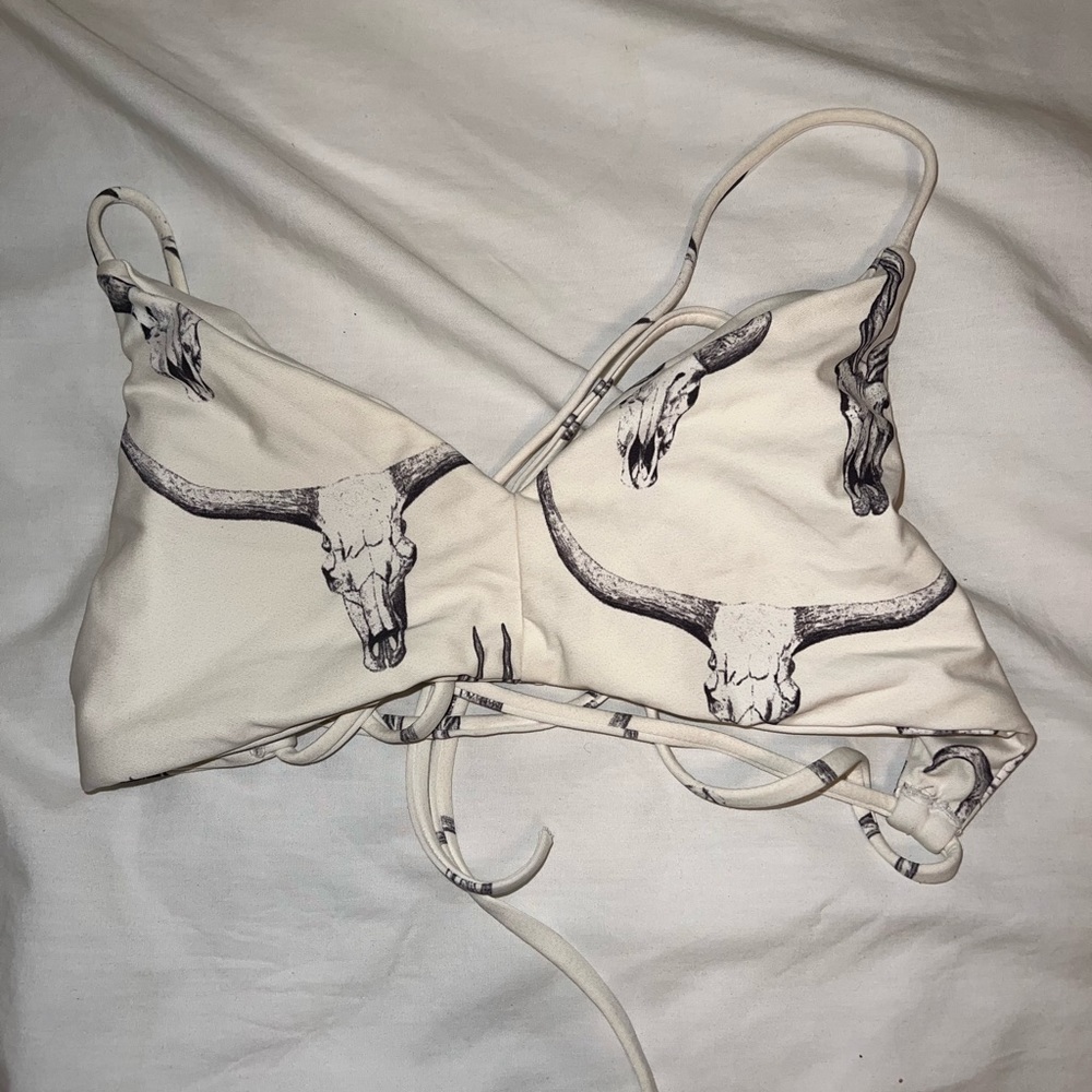Boys and Arrows Bikini Top - Picture 1 of 3